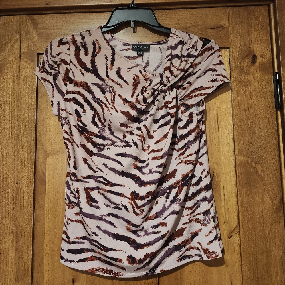 NWT Bold Elements Womens Asymetrical Neck Top